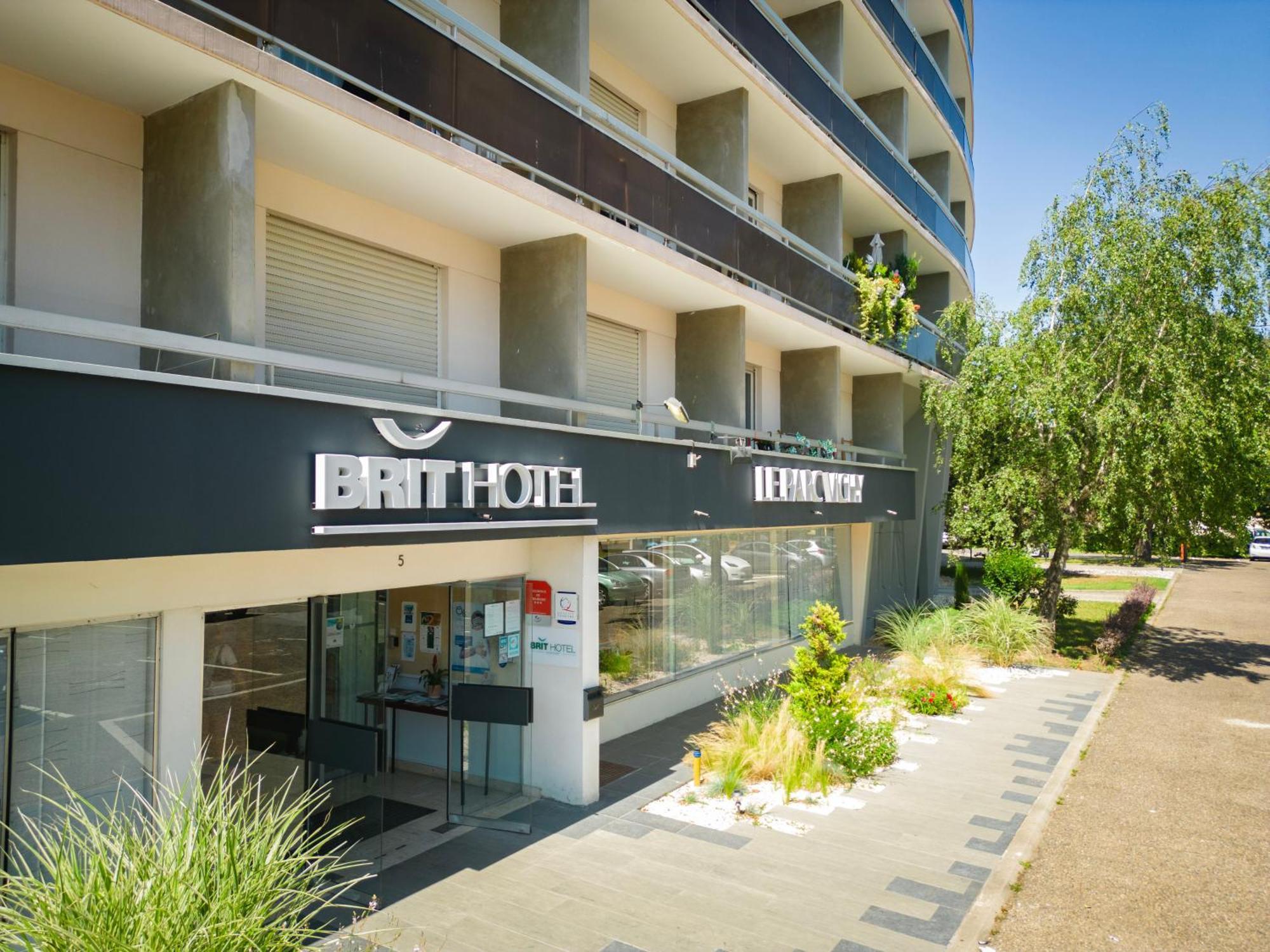 Brit Hotel Le Parc Vichy เบลเลอริฟ-ซูร์-อัลลิเยร์ ภายนอก รูปภาพ