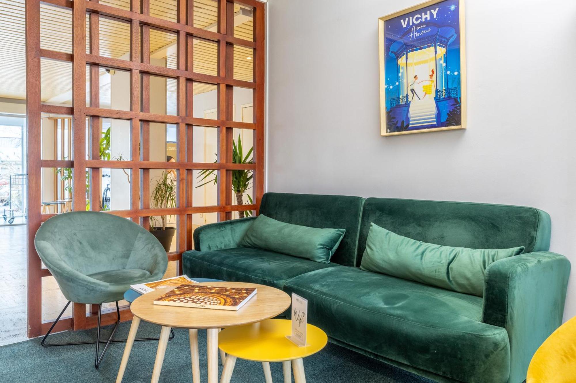 Brit Hotel Le Parc Vichy เบลเลอริฟ-ซูร์-อัลลิเยร์ ภายนอก รูปภาพ