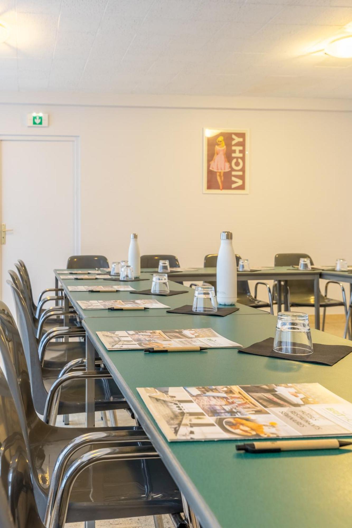 Brit Hotel Le Parc Vichy เบลเลอริฟ-ซูร์-อัลลิเยร์ ภายนอก รูปภาพ